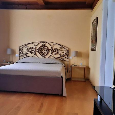 B&B Le Stanze Del Belriguardo Voghiera ภายนอก รูปภาพ