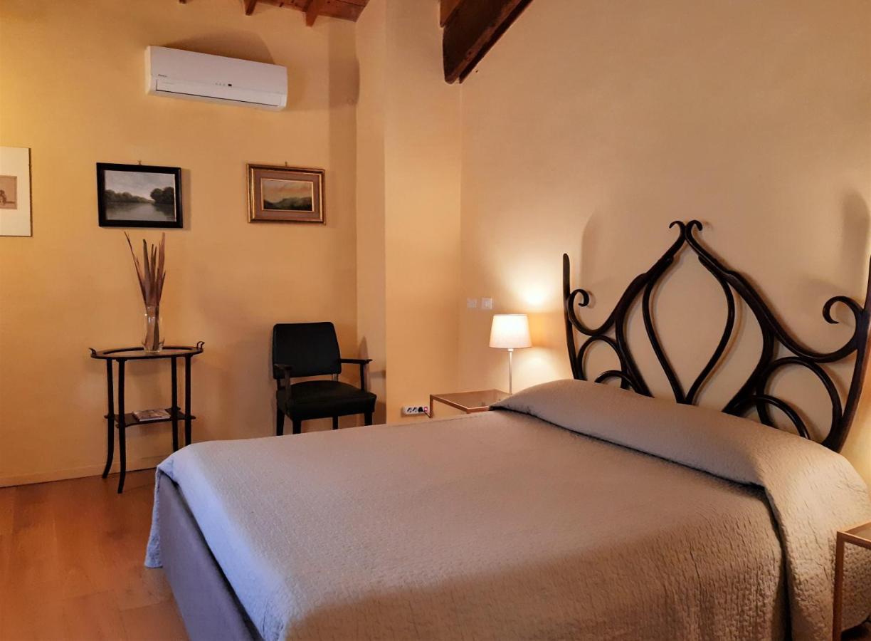 B&B Le Stanze Del Belriguardo Voghiera ภายนอก รูปภาพ